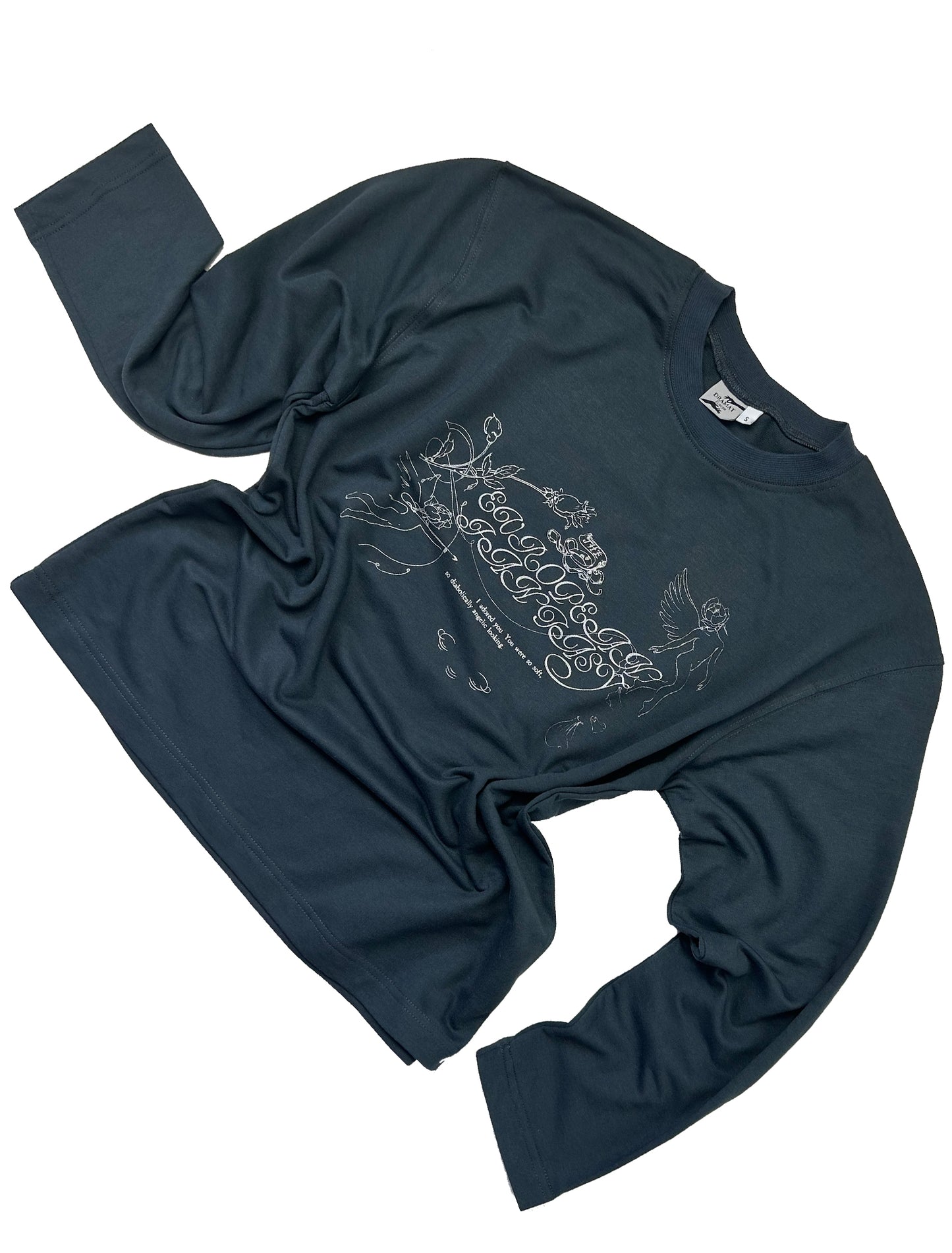 𝐸𝒰𝑅𝒪𝒫𝒜 longsleeve