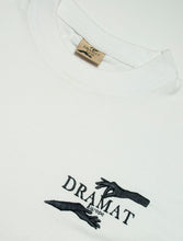 Załaduj obraz do przeglądarki galerii, Dramat Europe logo t-shirt
