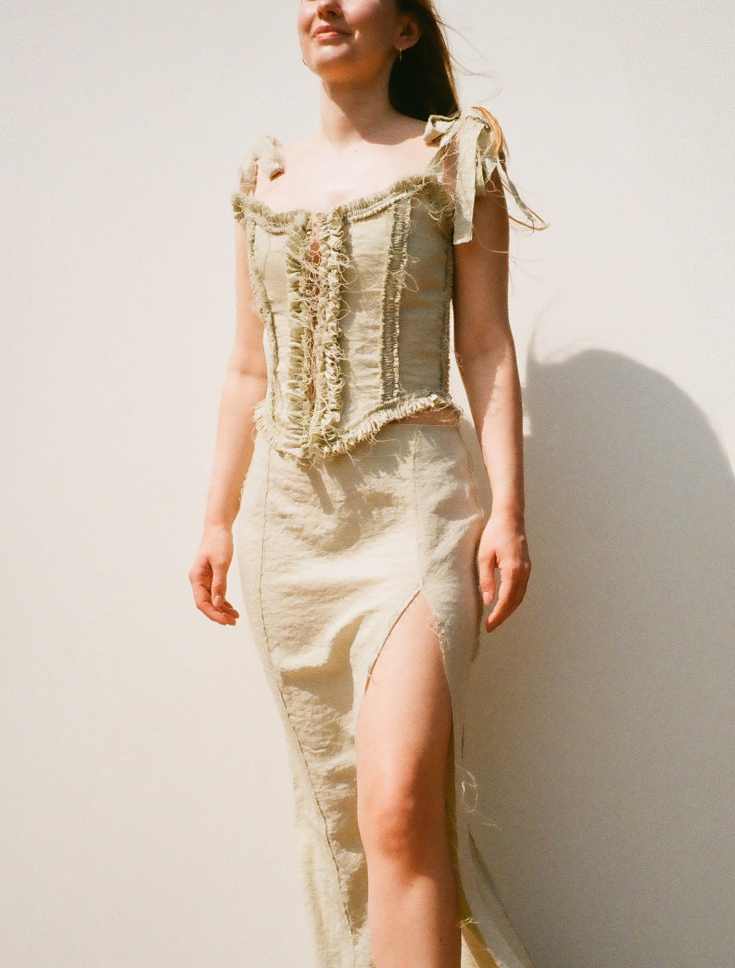 𝓓𝓪𝓻𝓴 𝓡𝓸𝓶𝓪𝓷𝓽𝓲𝓬𝓲𝓼𝓶 skirt